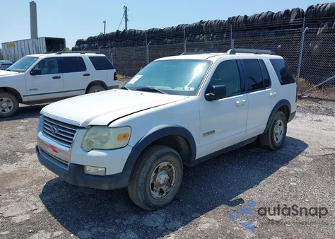 2007 Ford Explorer Xlt z USA, uszkodzony, nr VIN 1FMEU63E57UA47477